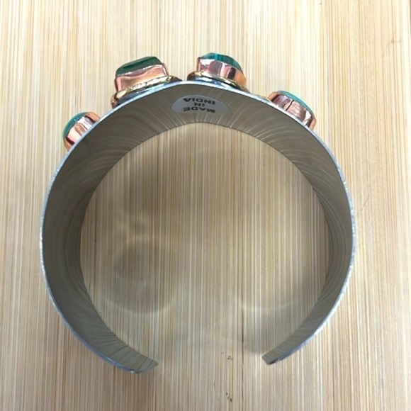 Handmade Silver Tone Adjustable Wide Cuff Bracelet Green Gemstone Embellished - Picture 9 of 16